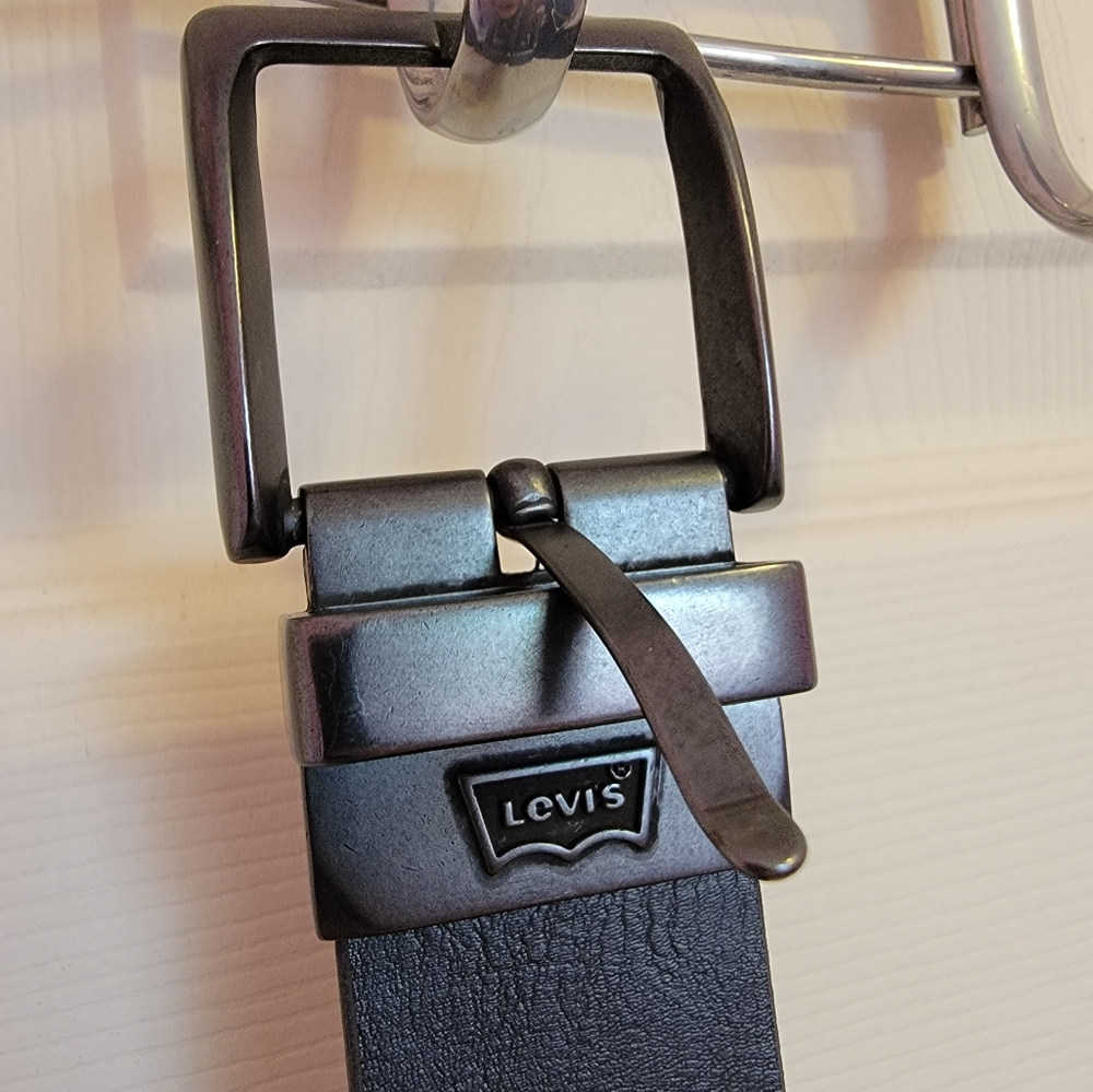 Levi's reversible belt